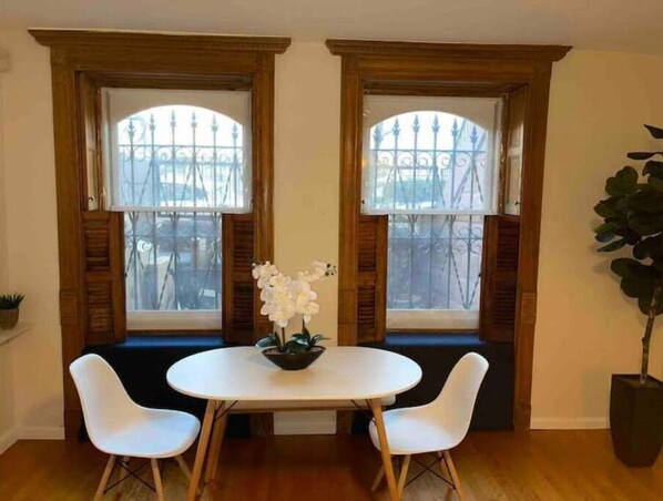 Dining - Have your own private floor in historic townhouse (New York)