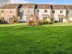 Exterior - 3 bedroom accommodation in Falmouth (Falmouth)