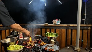 تناول الطعام بالخارج
