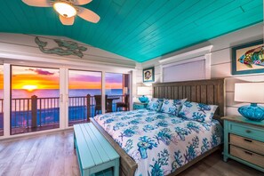 4 slaapkamers, een bureau, een strijkplank/strijkijzer, gratis wifi