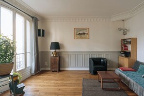 En stereo och kontor