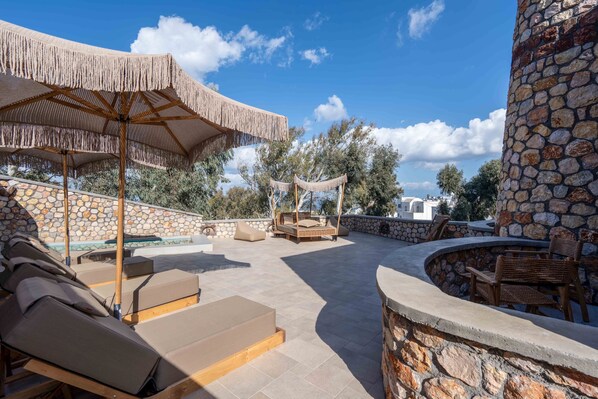 Terrace/patio - Pithos Apartments (Santorini)