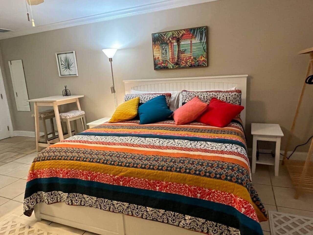 1 bedroom, desk, iron/ironing board, WiFi (free)