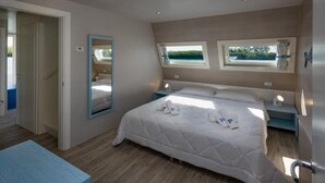 Rumah, 2 kamar tidur, balkon