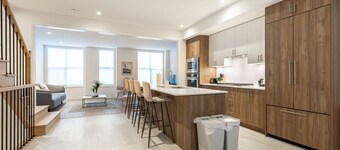 Dream Brand-new 3BR House with 2 Free Parking