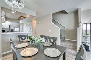 Dining - 5 Mi to Keystone Resort: Mountain-View Townhome! (Dillon)