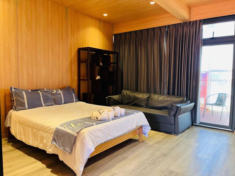 Työpöytä, ilmainen Wi-Fi