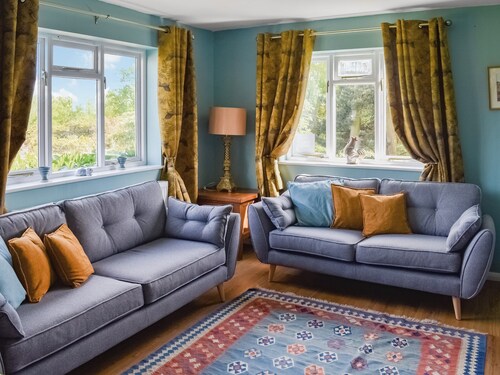 4 bedroom accommodation in Saxmundham