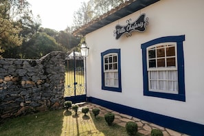 Interior entrance - Villa Chafariz (Tiradentes)