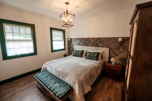 CASA VINHO E VERDE COMPLETA 2 SUITES | Egyptian cotton sheets, premium bedding, pillowtop beds, minibar - Villa Chafariz  (Tiradentes)
