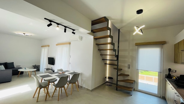 Unclassified image, 1 of 39, button - Room-villa Rodelia Apartment Number 4 (Corfu)