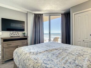 2 slaapkamers, een strijkplank/strijkijzer, gratis wifi, beddengoed