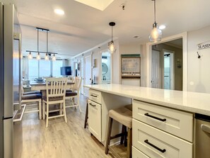 Dining - Impressive Oceanfront Condo - Pool, BBQ & Just Steps to Flagler Ave (New Smyrna Beach)