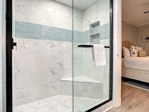 2 chambres, fer et planche Ă repasser, Wi-Fi gratuit, draps fournis