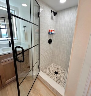 Shower, hair dryer, towels - Beachside Condo - Oceanfront, Pool & Steps to Flagler (New Smyrna Beach)