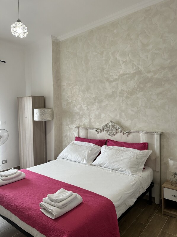 2 bedrooms, free WiFi, bed sheets