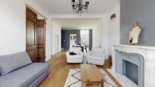 Beautiful house in Mons-SHAPE-G00gle- Pairi Daiza