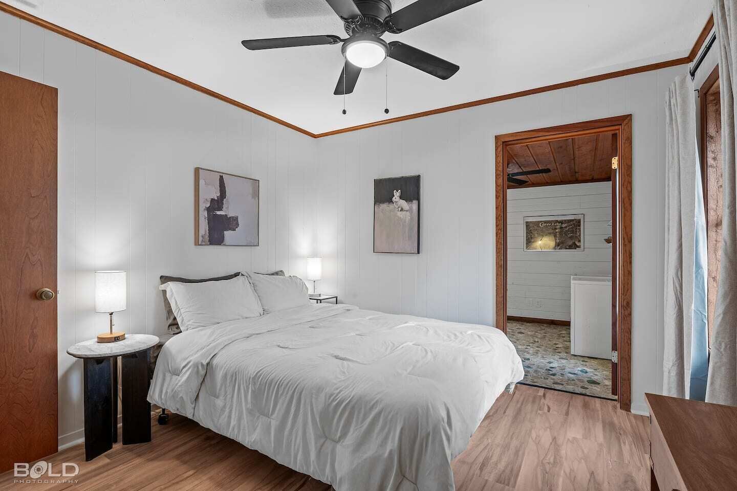Bedroom 3 with a queen bed.