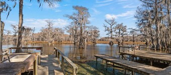 Chic Cypress View Cabin with Canoes! @ Caddo Shores Cabins, Uncertain, Texas