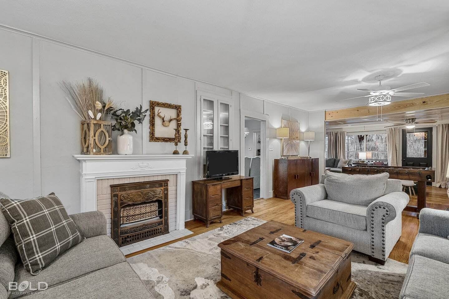 スマートテレビ、書庫