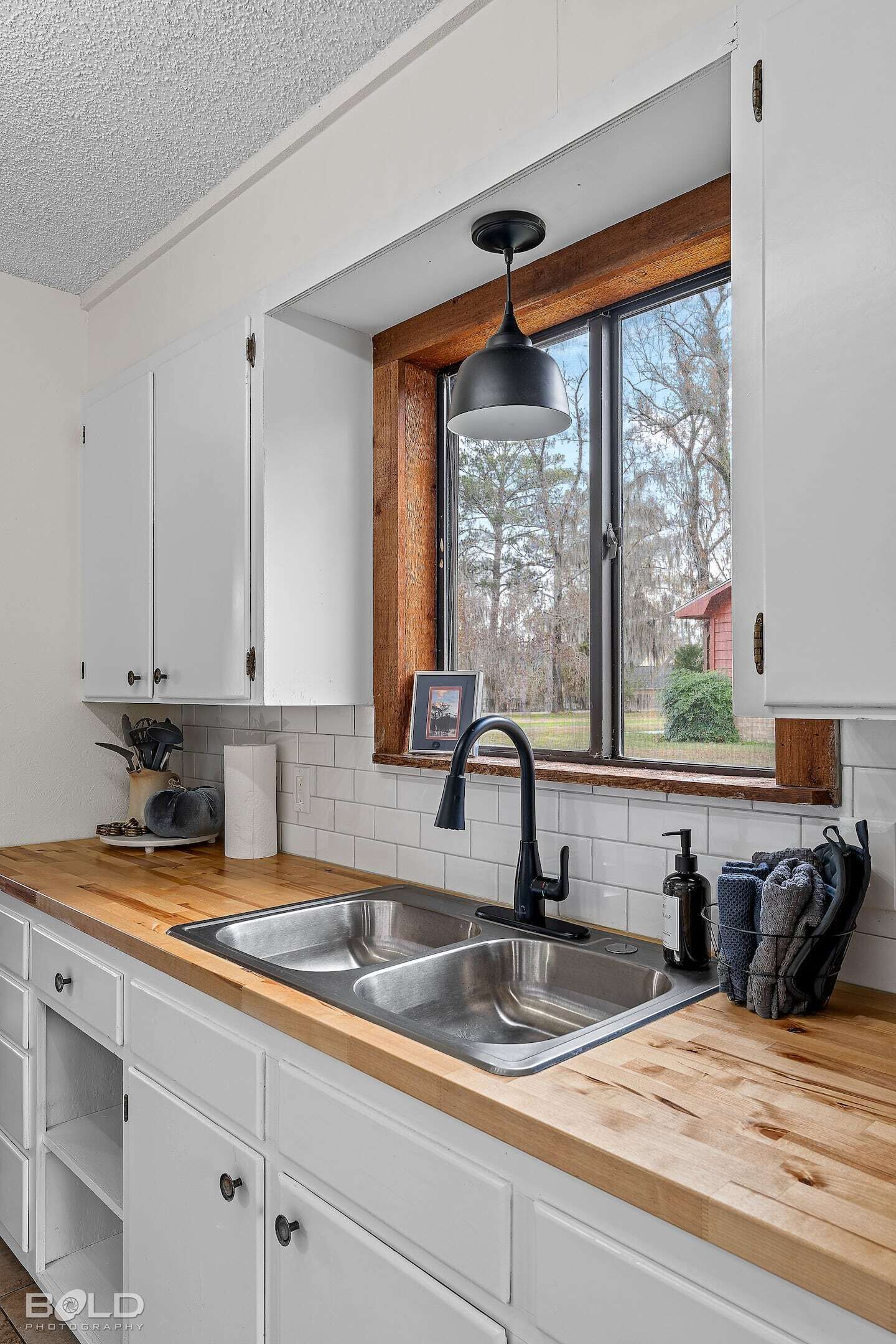 Kylskåp, mikrovågsugn, ugn och spishäll