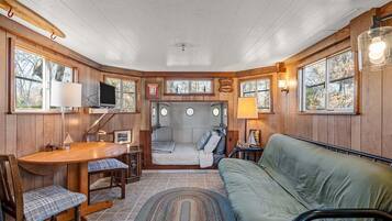 1 Schlafzimmer, kostenloses WLAN, BettwÀsche