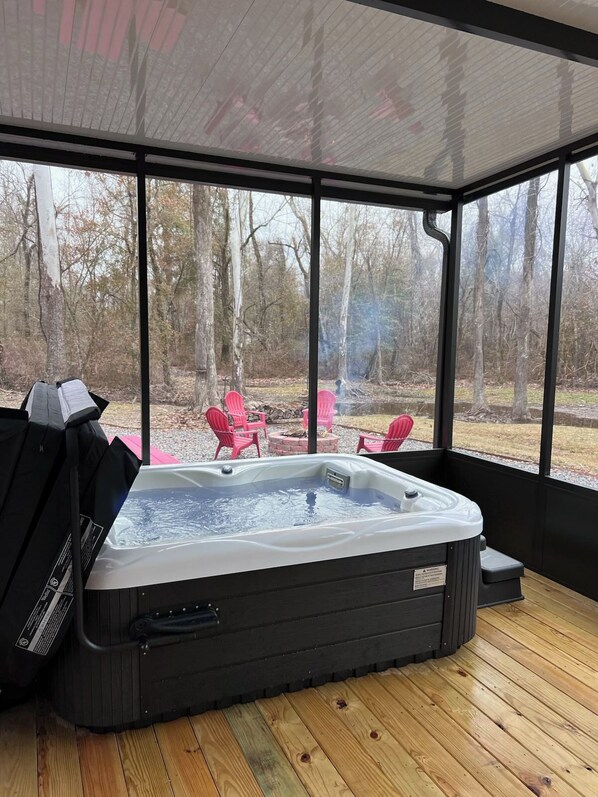 Bain à remous intérieur