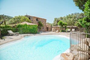 Blackout drapes, iron/ironing board, free WiFi - RANCH CAMPO (Porto-Vecchio)