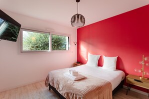 4 sovrum, strykjärn/strykbräda, gratis wi-fi och sängkläder