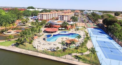 Flat Lakeside. Beira do Lago