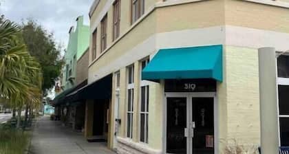 Historic down town Titusville apt A . Private no host!