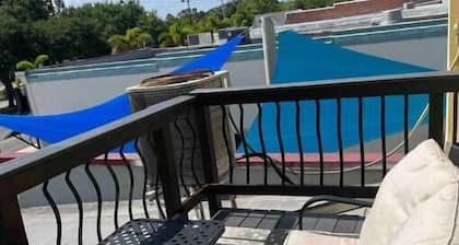 Historic down town Titusville apt A . Private no host!