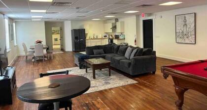 Down town historic Titusville. apt B Private no Host.