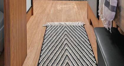 Airstream - (Cottonwood)