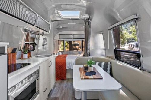 Airstream - (Juniper)