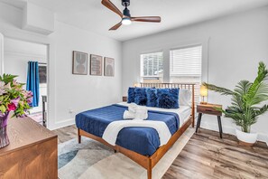 2 bedrooms, iron/ironing board, WiFi, bed sheets