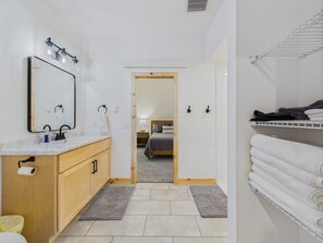 Eco-friendly toiletries, towels
