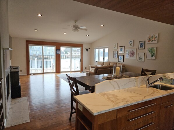 Interior - Cozy waterfront boaters dream on private lagoon with hot tub. (Beach Haven)