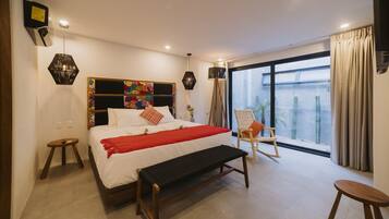 SuĂte premium | Roupas de cama premium, edredons de pluma, cofres nos quartos