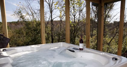 1 BR Hot Tub Cabin- Closest Cabins to Garden of the Gods-Shawnee National Forest