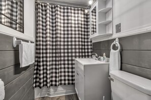 Hårtørrer, håndklæder, Sæbe, Shampoo