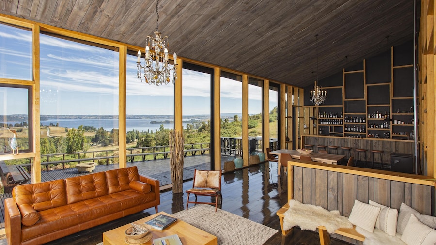Hotel y Cava Estancia Rilan