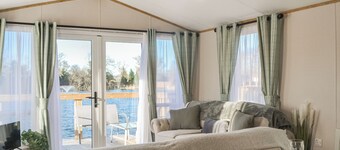 Waterfoot Lodge (W09)