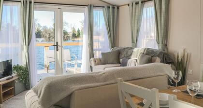 Waterfoot Lodge (W09)