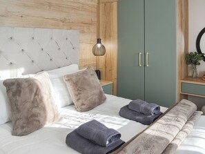 2 soverom, wi-fi (inkludert) og sengetøy