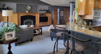 Available for rental during the EAA Airventure in Oshkosh, WI. July 22-28, 2024