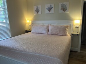 4 soverom, strykejern/-brett, wi-fi (inkludert) og sengetøy