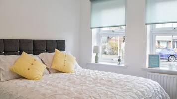 2 bedrooms, free WiFi, bed sheets