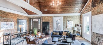 Enjoy Beautiful Historic Franklin Here!