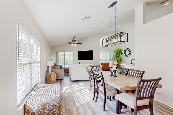 Interior - Remodeled Solana Resort home with enclosed pool, game room, & gym - dog-friendly (Davenport)